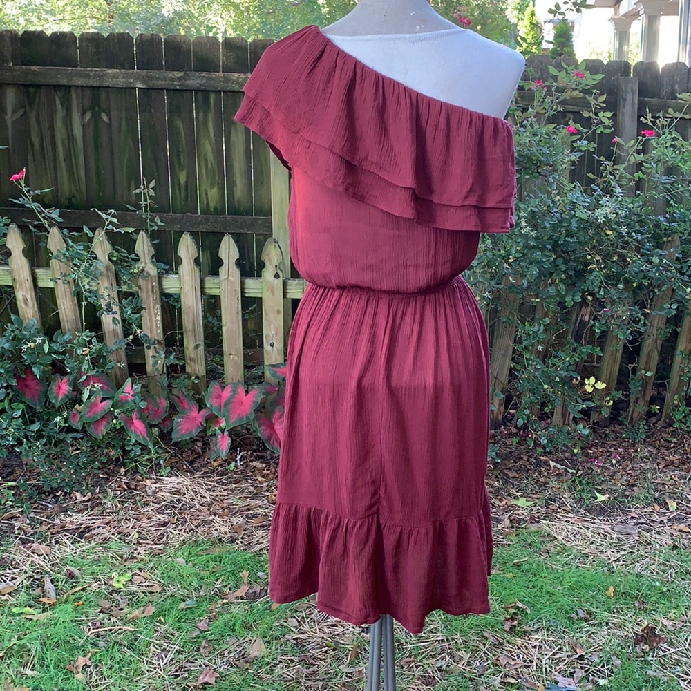 Mossimo burgundy one shoulder Dress Size Small - Picture 2 of 6